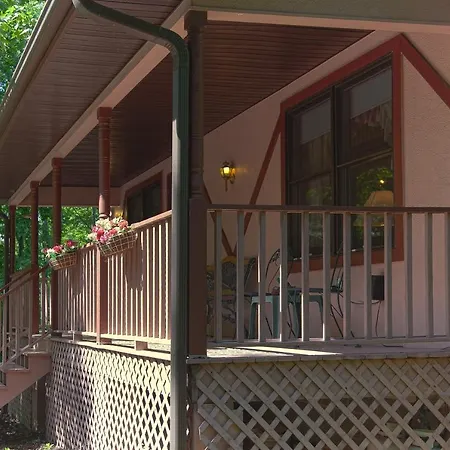 Rosewood Chalet Secluded And Pet Friendly Columbus Exterior photo