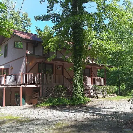 Rosewood Chalet Secluded And Pet Friendly Columbus Exterior photo