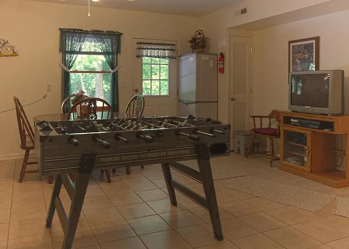 Rosewood Chalet Secluded And Pet Friendly