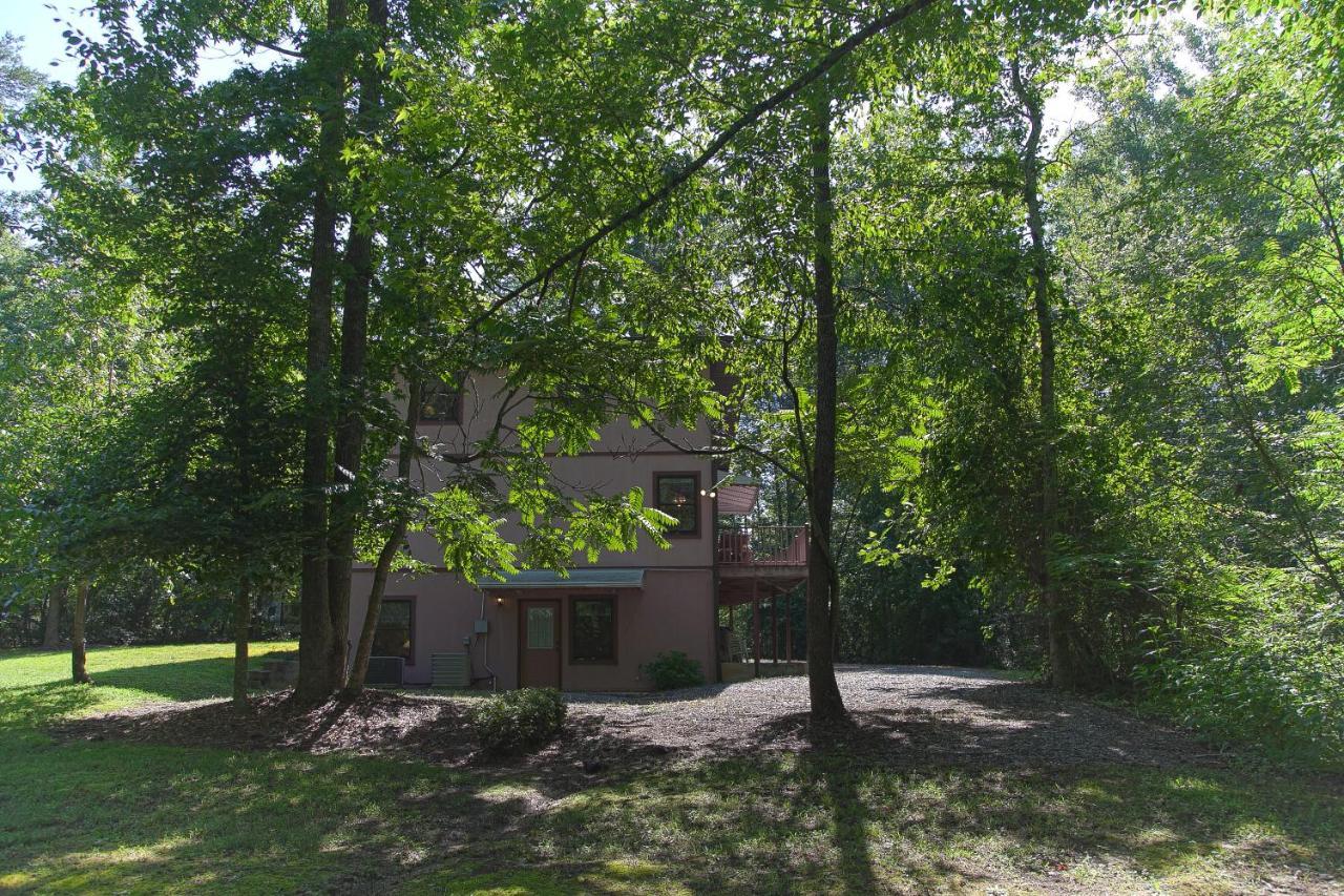 Rosewood Chalet Secluded And Pet Friendly Columbus